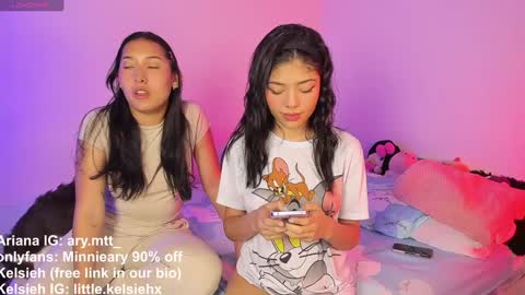 Snapshot of ary_and_kel chatting on 12.02.24 Ariana and Kelsieh online show from 12.02.24