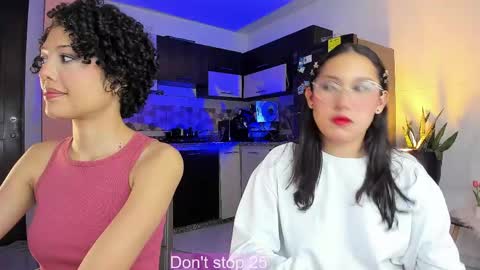 Ariana and Kelsieh online show from 04.14.26