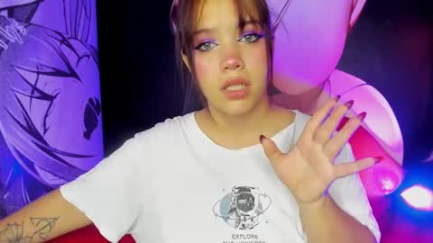 Snapshot of arybutty chatting on 02.07.25 Ary online show from 02.07.25