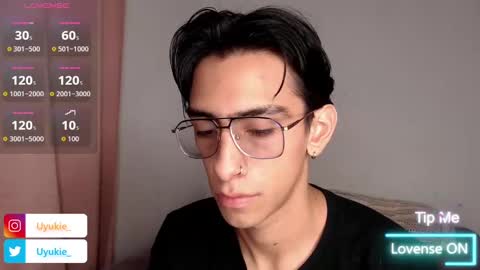 Ash online show from 11.12.25