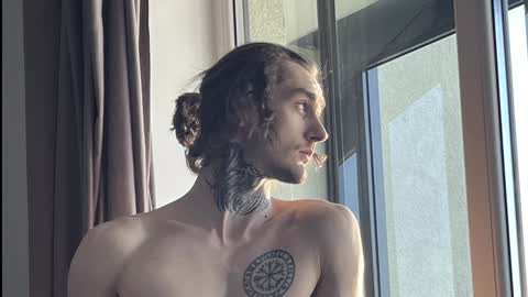 Jerk Machine online show from 12.04.24