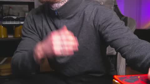 Jerk Machine online show from 01.20.25