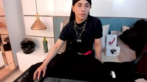Ashkoreh online show from 05.07.26