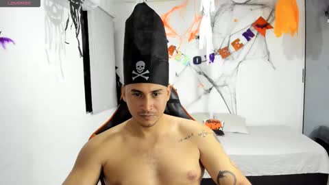 Snapshot of ashlan_king chatting on 10.17.25 ashlan_king online show from 10.17.25