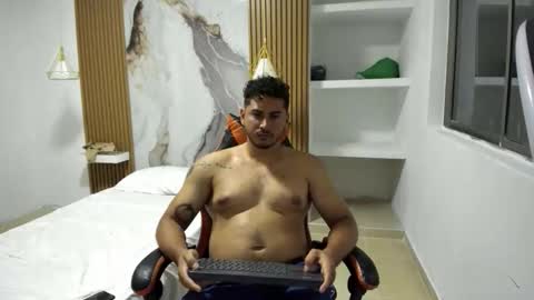 ashlan_king online show from 05.01.26