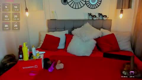 Snapshot of ashleey_0 chatting on 06.21.26 ashley online show from 06.21.26