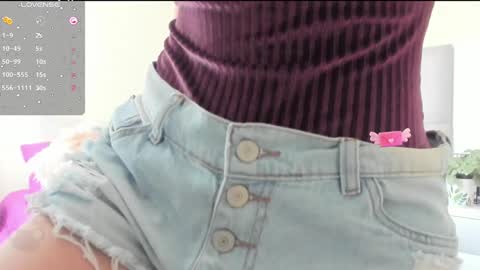 Carolina  online show from 02.08.25