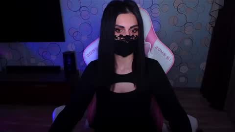   Yasmina   online show from 04.29.26