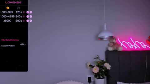 Ashley online show from 11.28.25