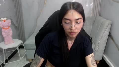 ashley_blum_v online show from 10.25.25