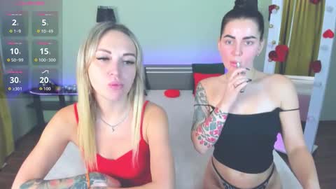 Snapshot of ashley_crashly chatting on 11.14.25 Alina online show from 11.14.25