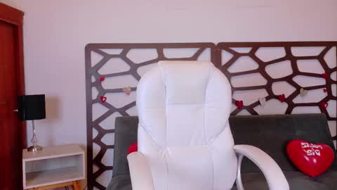 ashley_jonee online show from 02.14.26