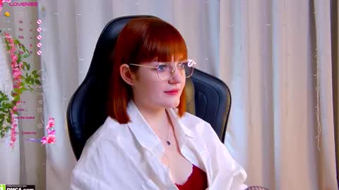 Snapshot of ashley_nicks chatting on 10.27.25 Ashley online show from 10.27.25