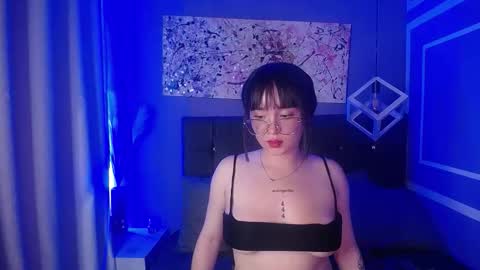 Snapshot of ashleyrose_1 chatting on 01.13.26 ASHLEY online show from 01.13.26