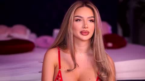 Snapshot of ashleysinnx chatting on 11.04.25 Ashley online show from 11.04.25