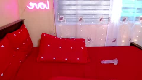 AshleyNicole online show from 05.27.26