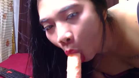 Im ashly online show from 11.11.25