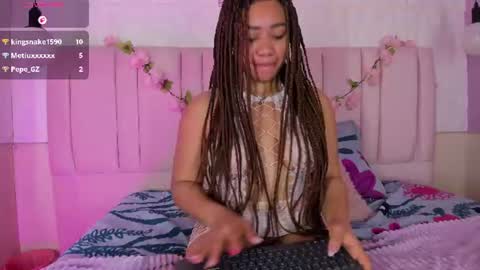 Snapshot of ashly_ruiz chatting on 07.23.26 ASHLY online show from 07.23.26