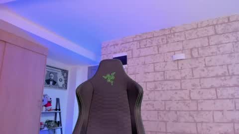 Snapshot of ashton_coleman_ chatting on 04.20.26 my name real is camilo online show from 04.20.26