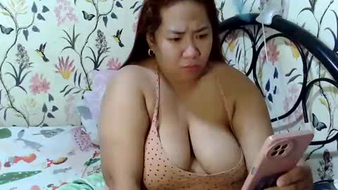 Snapshot of asian_bigboobs20 chatting on 05.11.26 Asian Bigboobs20 online show from 05.11.26