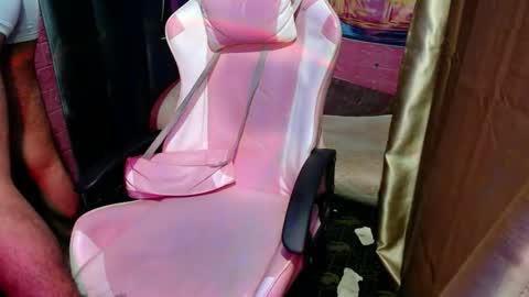 Snapshot of asian_fucker18 chatting on 12.04.25 asian_fucker18 online show from 12.04.25