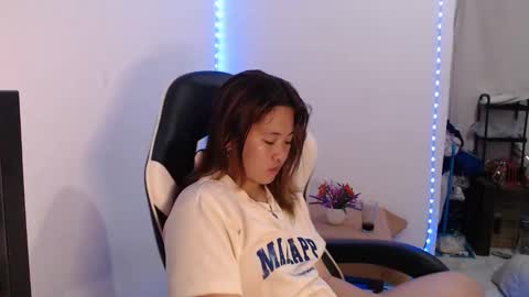 bb girl online show from 11.11.25