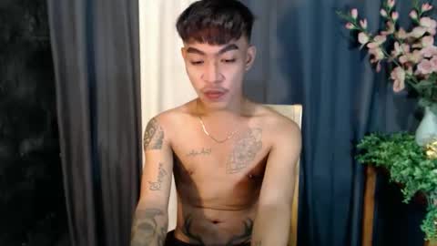 Snapshot of asian_kimxxx chatting on 11.27.25 don online show from 11.27.25