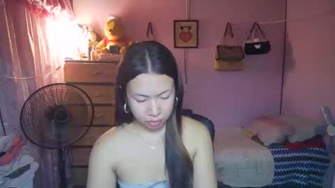 Snapshot of asian_llory chatting on 02.10.26 asian_llory online show from 02.10.26