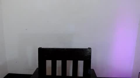 Snapshot of asian_lover05 chatting on 11.14.25 asian_lover05 online show from 11.14.25