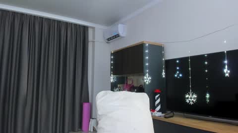Snapshot of asian_loverpop chatting on 07.12.26 asian_loverpop online show from 07.12.26