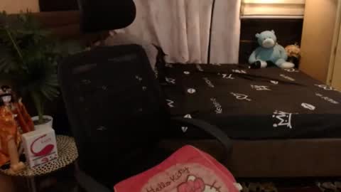 angela online show from 01.23.25