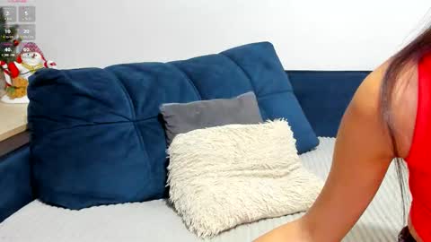 Snapshot of asian_pussy_cat chatting on 12.17.25 Hare online show from 12.17.25