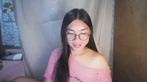 Rhean online show from 12.14.25