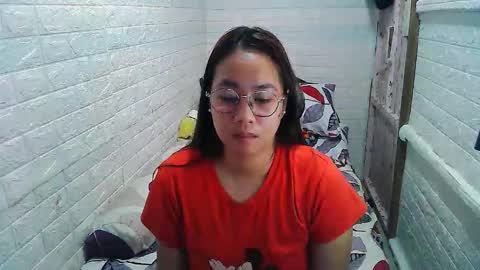 Snapshot of asian_sexydimples chatting on 10.09.25 Trixie online show from 10.09.25