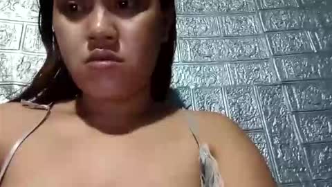 Snapshot of asianbigboobssx chatting on 11.25.25 asianbigboobssx online show from 11.25.25