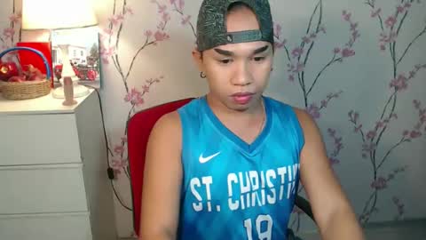 Snapshot of asianbigdickintown chatting on 10.27.25 Sonny boy online show from 10.27.25