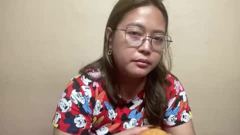 Snapshot of asianbunny10 chatting on 10.14.25 Curvy online show from 10.14.25