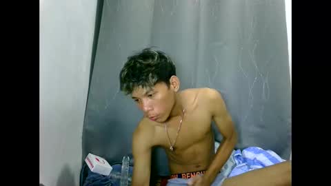 Snapshot of asiancockinsan chatting on 09.10.25 Isan online show from 09.10.25