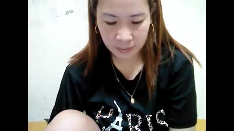 Snapshot of asiancutie143 chatting on 05.03.26 asiancutie143 online show from 05.03.26
