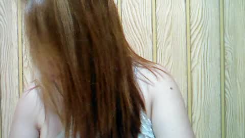 Snapshot of asiancutie143 chatting on 06.18.26 asiancutie143 online show from 06.18.26