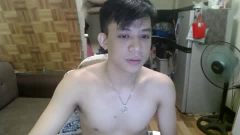 asiandreamboyx online show from 12.18.24