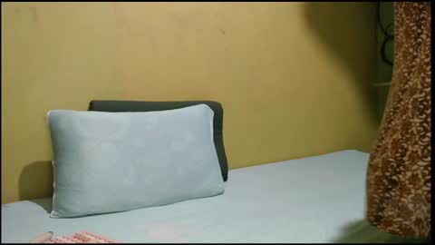 Snapshot of asianmhay24 chatting on 12.26.24 Mhay online show from 12.26.24