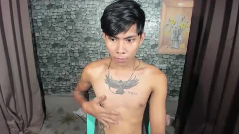 Snapshot of asianplayboyx chatting on 10.09.25 mark online show from 10.09.25