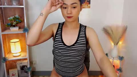 Snapshot of asiansexhunter chatting on 10.19.25 Ms. MONICA online show from 10.19.25
