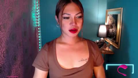 Snapshot of asiansignificant chatting on 01.19.26 Babe online show from 01.19.26