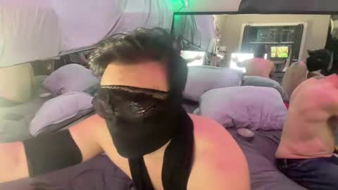 asianwhite109430742176 online show from 12.15.25