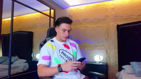 Snapshot of aslanfox_ chatting on 05.22.26 Aslan online show from 05.22.26