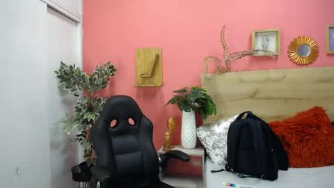 ASLY online show from 04.14.26