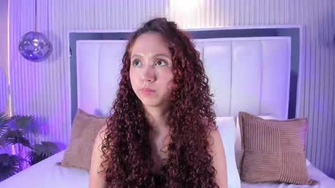 Snapshot of aslysander chatting on 11.11.25 A S L Y S A N D E R online show from 11.11.25