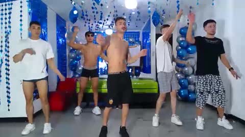 THOMAS AND DAMIAND online show from 02.11.25